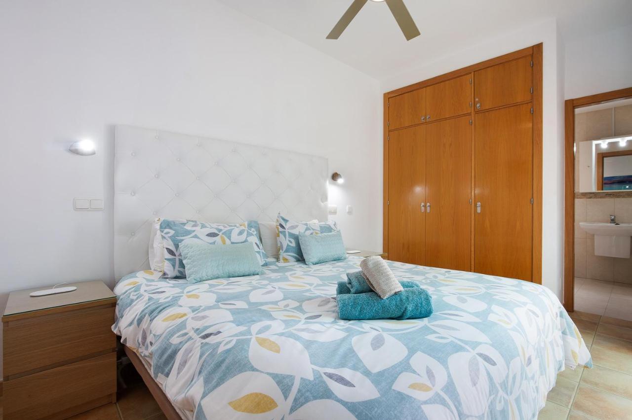 Villa Contenta คอร์ราเลโฮ ภายนอก รูปภาพ